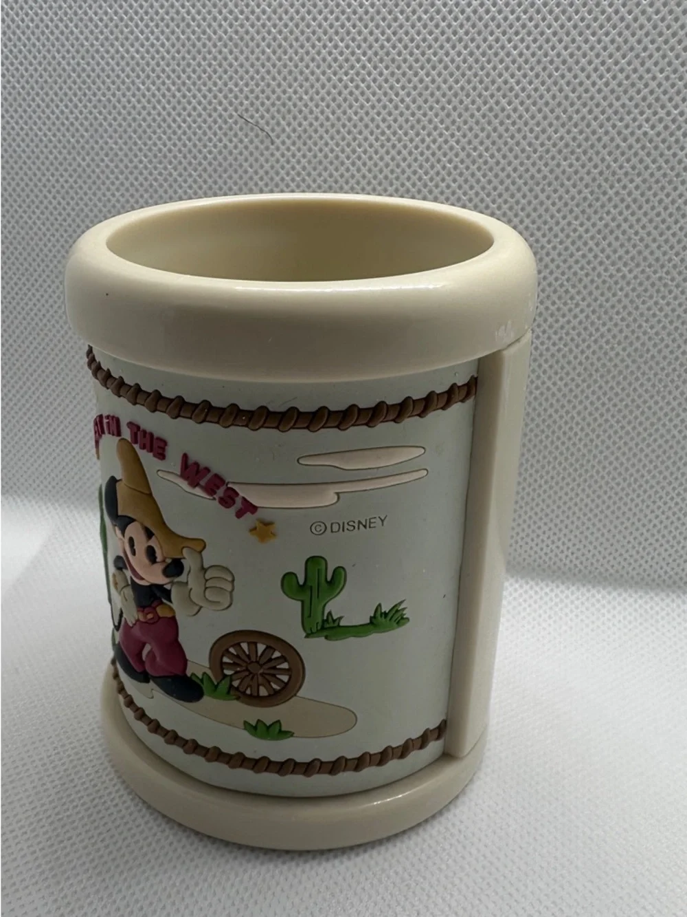 Mickey Mouse Retro Western Bath Set - Creamer Soap , Toothbrush, Drink Dishes